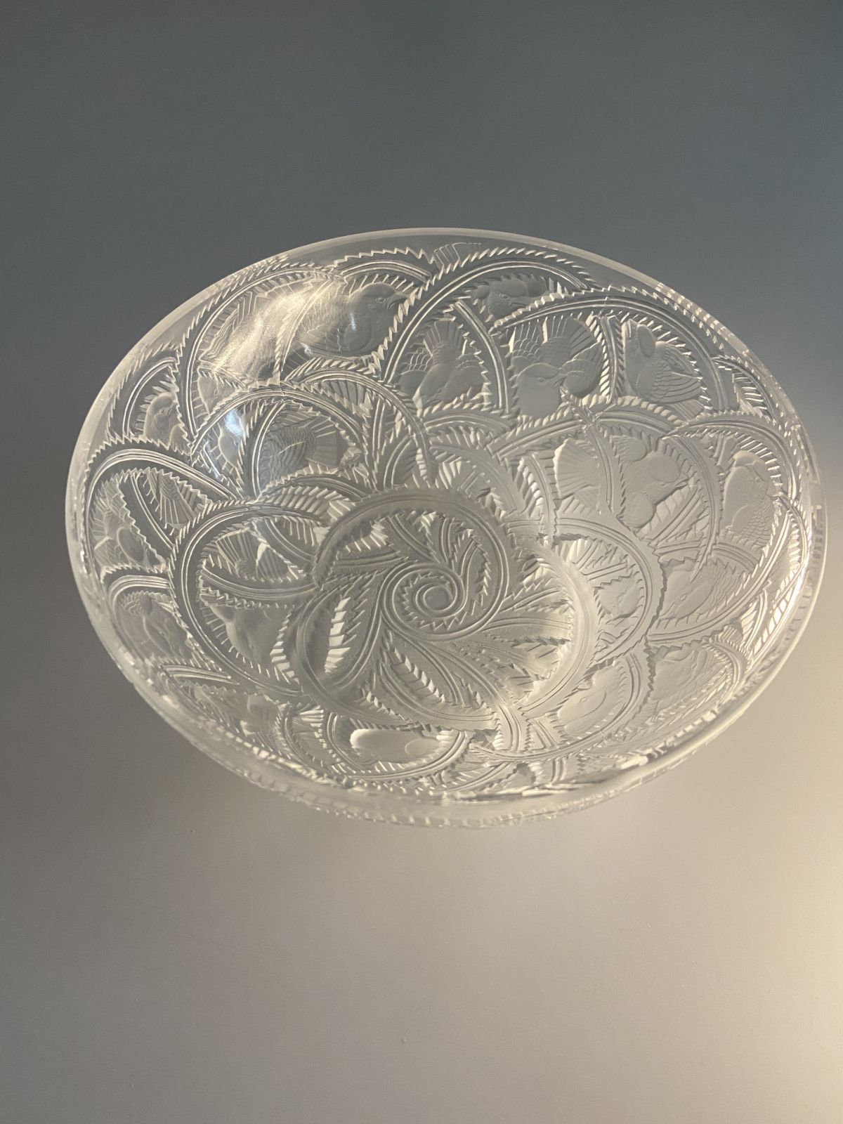 LALIQUE Coupe Pinsons en verre moulé pressé 1933