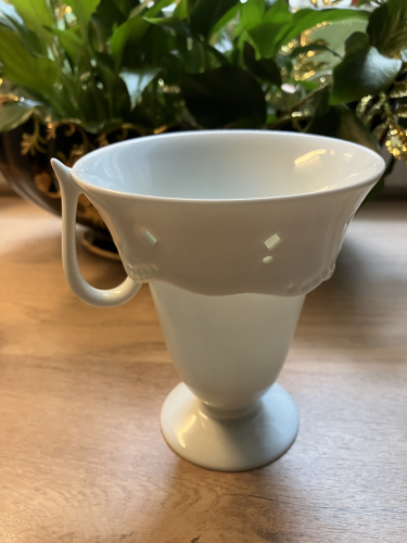 Tasse à thé porcelaine – Borek Sipek – XXème